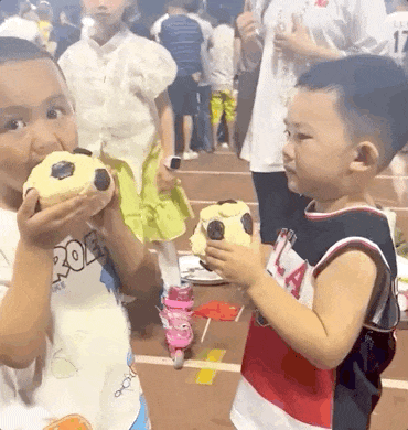 362050C01DFD8F47BAFCA8BF8F639A3A91F79733_size3189_w370_h390.gif